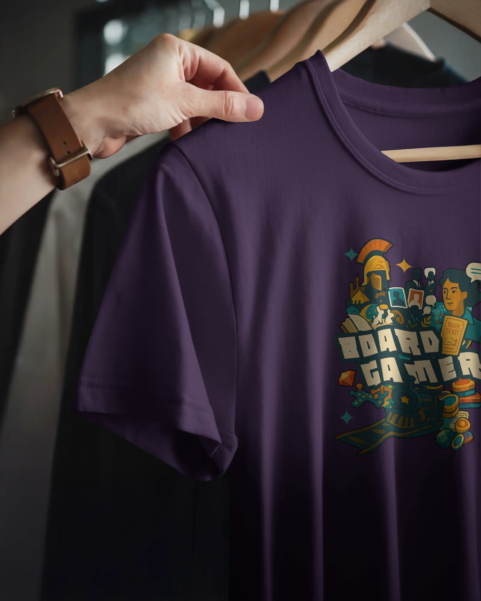 Boardgamer Unisex T-Shirt | English | Purple