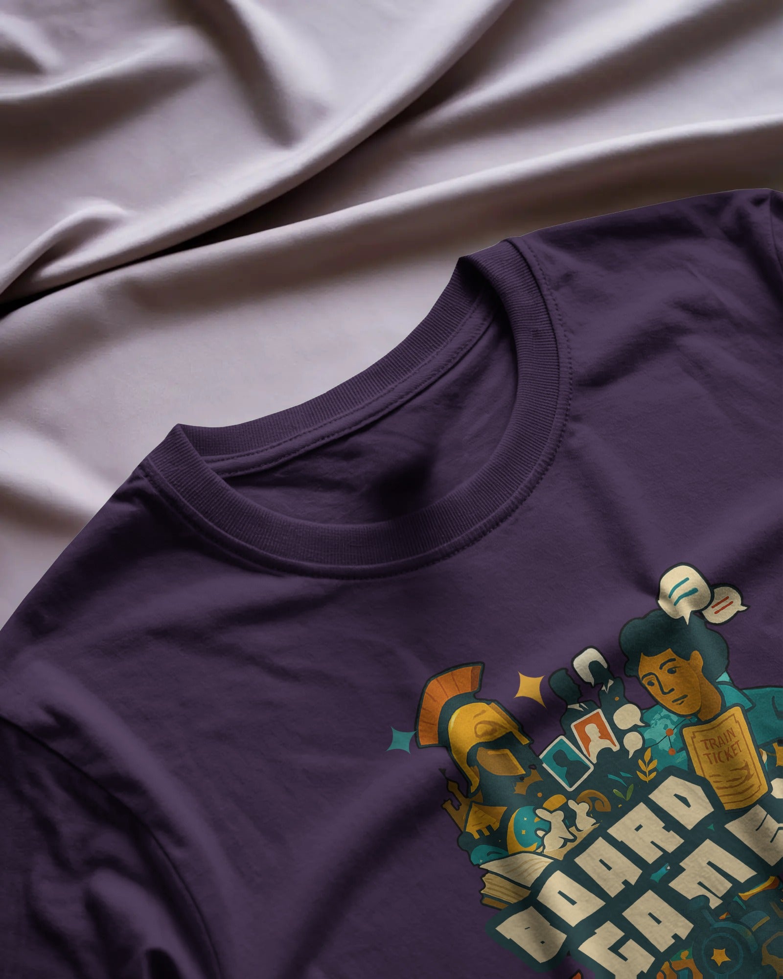 Boardgamer Unisex T-Shirt | English | Purple
