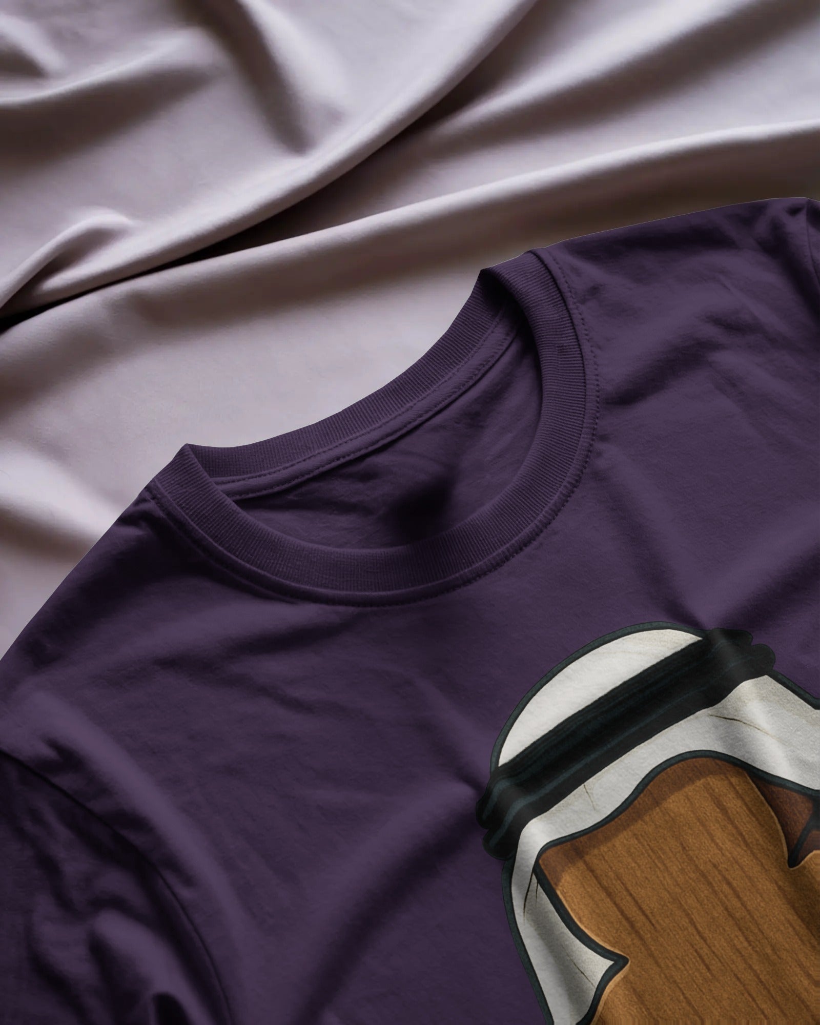 Emirati Meeple Unisex T-Shirt | Purple