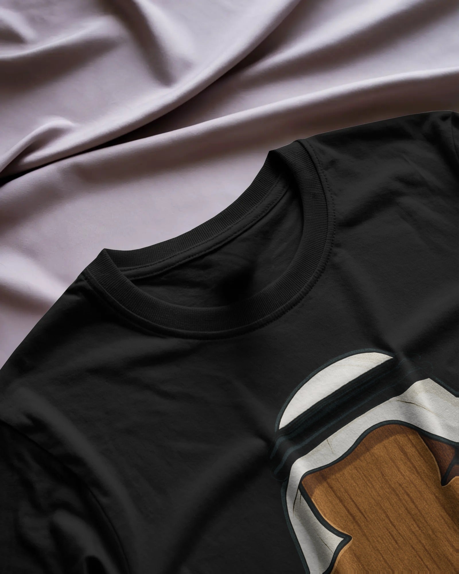 Emirati Meeple Unisex T-Shirt | Black